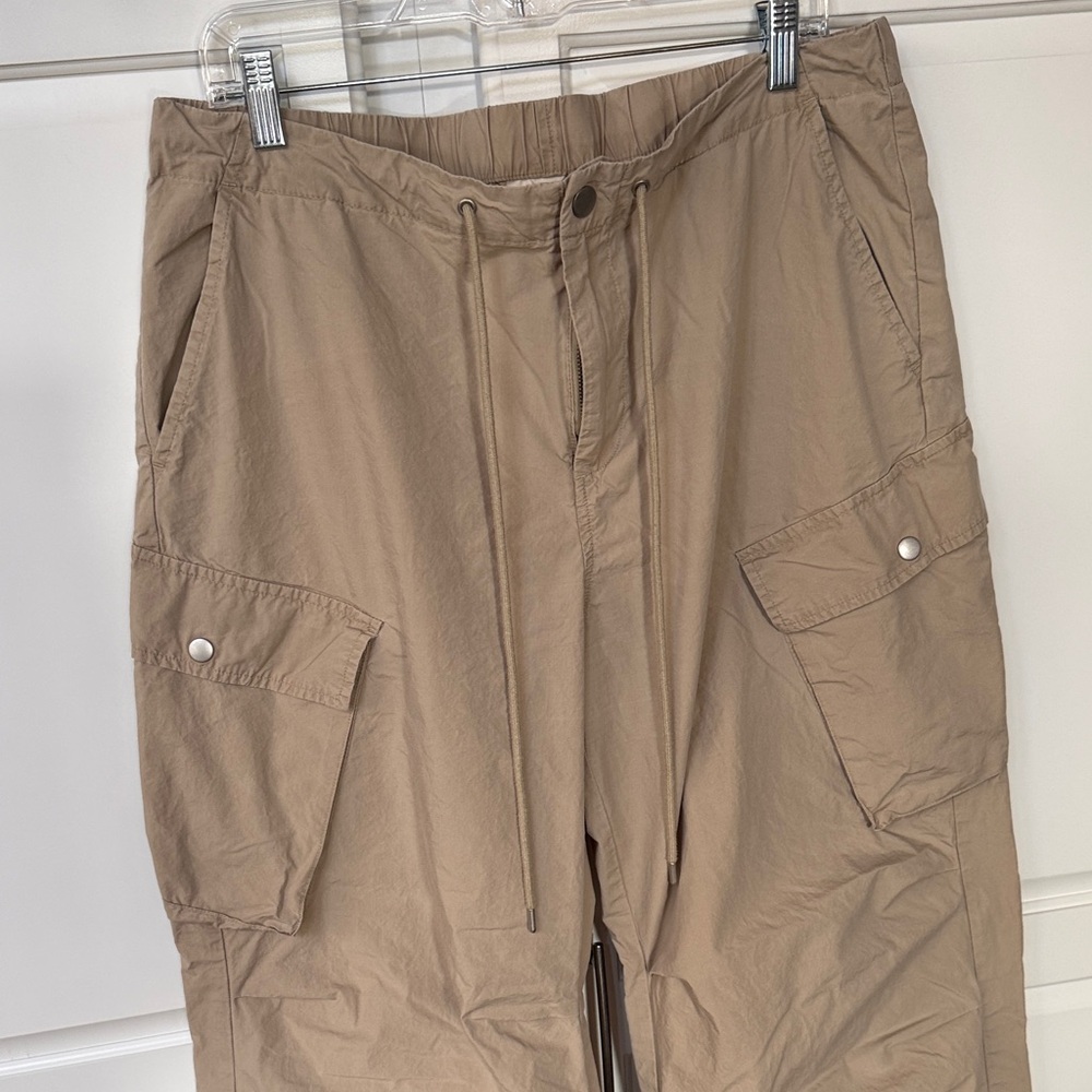 Universal Thread Women's Tan Cargo Drawstring Pants - Picture 3 of 11
